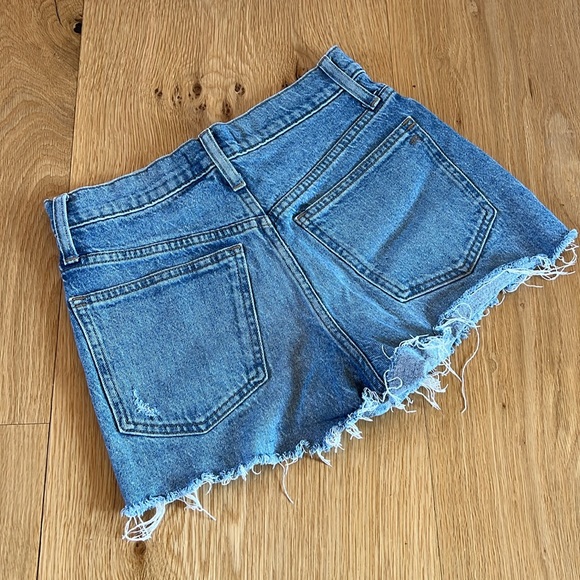 Madewell The Perfect Jean Short Size 26 - Picture 4 of 4